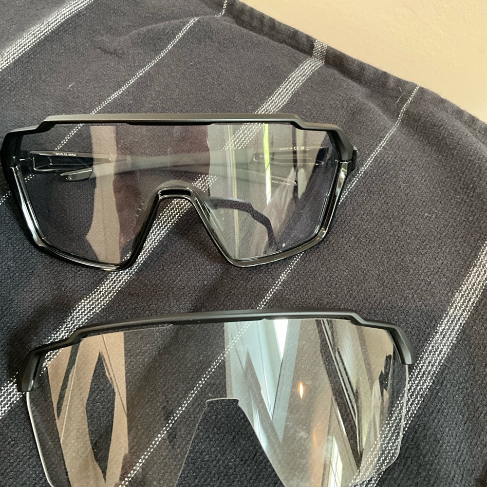 Smith Cyclying Sunglasses With Replaceable Lenses… - image 4